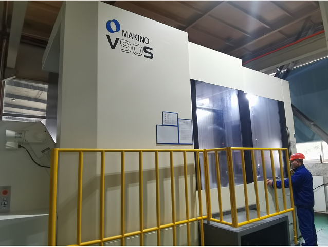 Japan Makino Five axis Machining Center